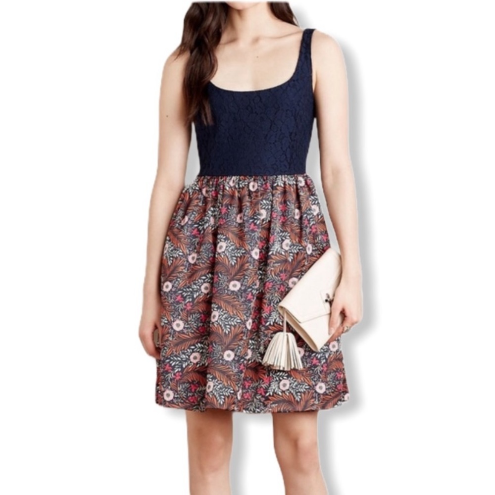 ANTHROPOLOGIE Weston Lace and Satiny Floral Dress size 0